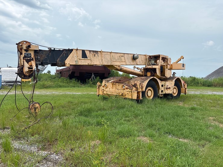 #11-•-grove-rt740-30-ton-crane-image-6