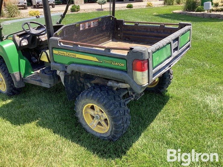 2012-john-deere-gator-image-16