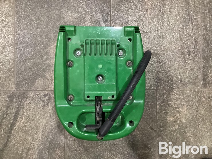 2011-john-deere-starfire-3000-image-12