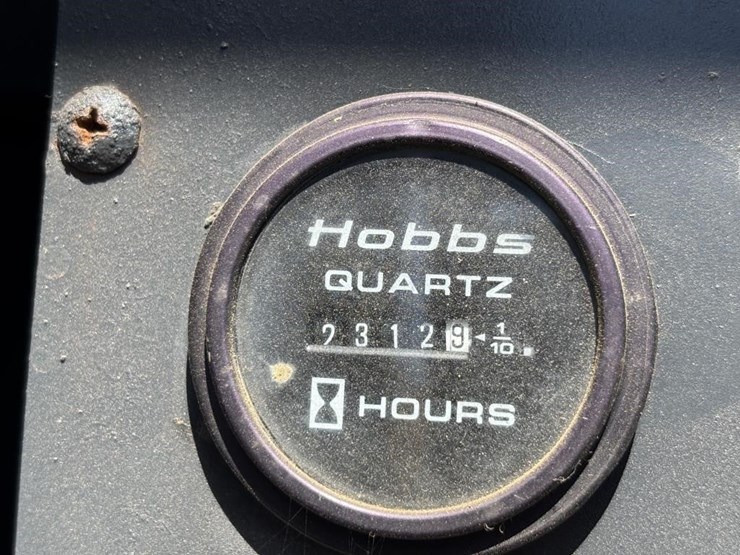 komatsu-pc12uu-image-30