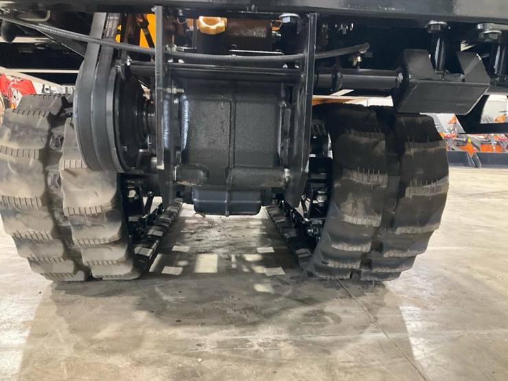 #1252-•-unused-ird25-crawler-dumper-with-seat-image-9