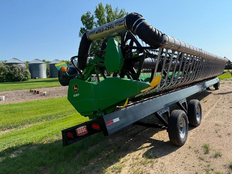 2011-john-deere-635f-image-8
