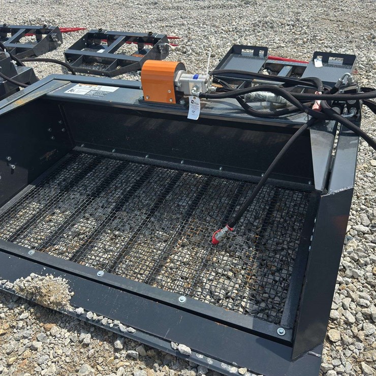 Skid Steer Screening Bucket Attachment