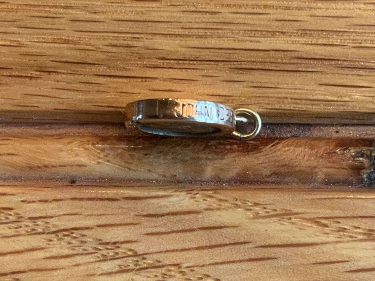 john-deere-service-charm-image-3