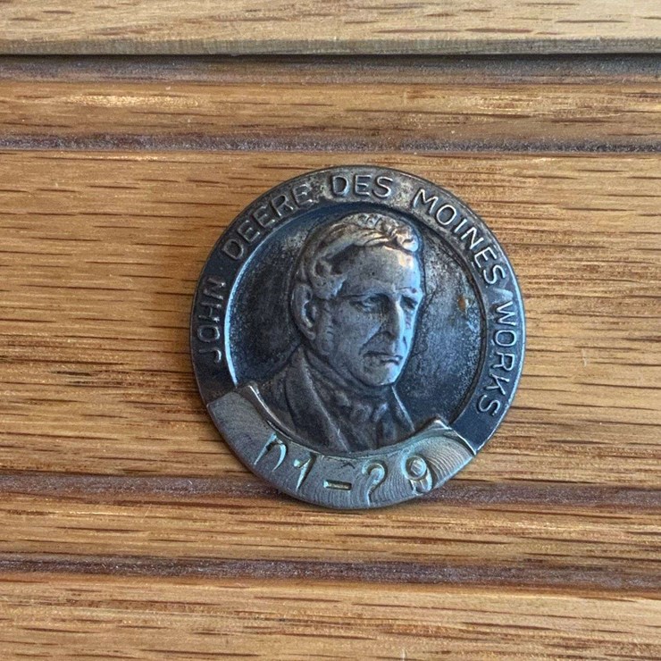 John Deere Des Moines Works Employee Badge