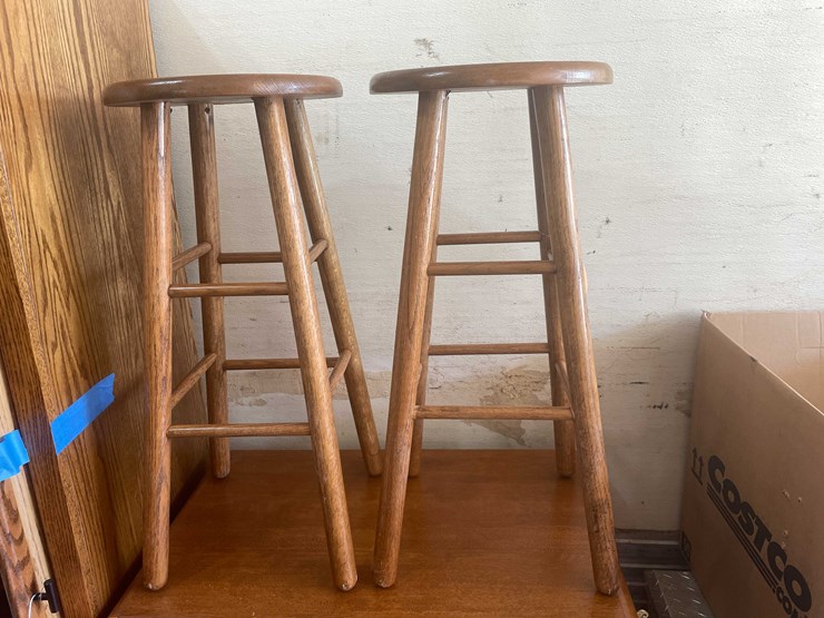 #10808-•-bar-stools-image-1