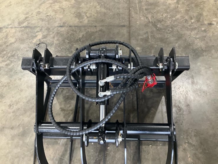 #1361-•-unused-mini-skid-steer-grapple-image-2