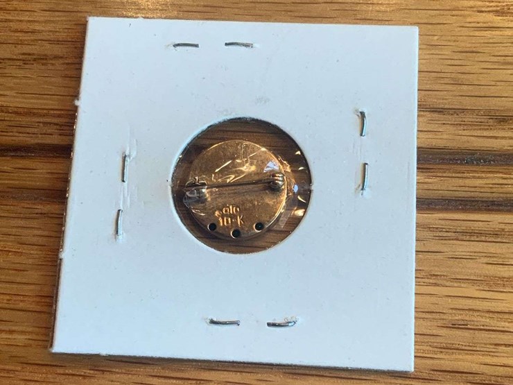 john-deere-25-year-service-pin-image-2