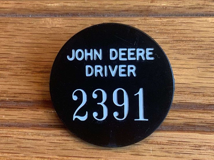 john-deere-driver-badge-image-1