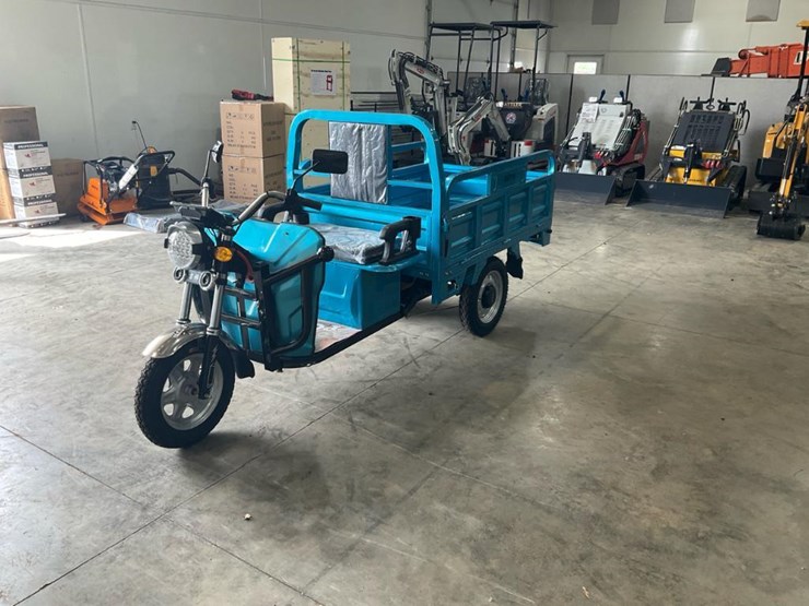 #1307-•-unused-iret15-electric-tricycle-image-1