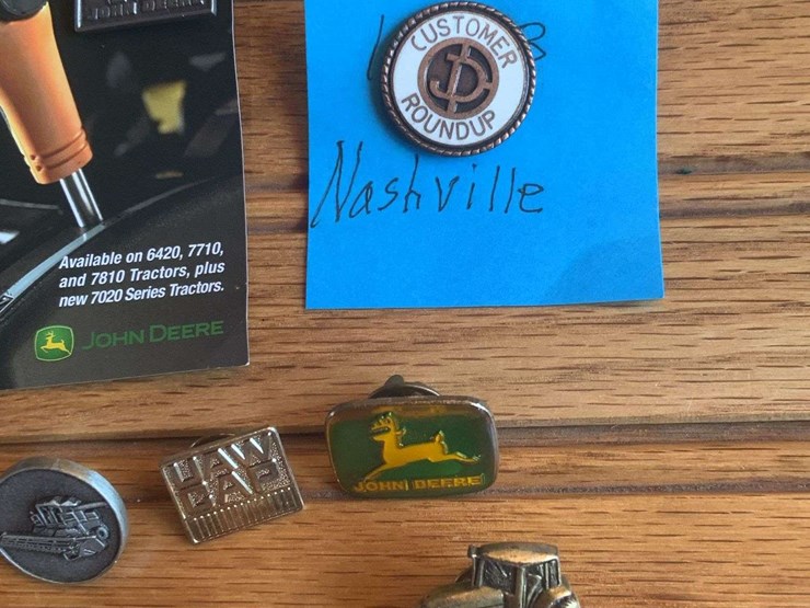 john-deere-pins-image-3