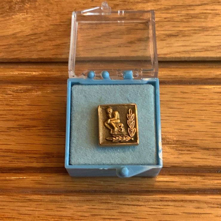 Service Pin