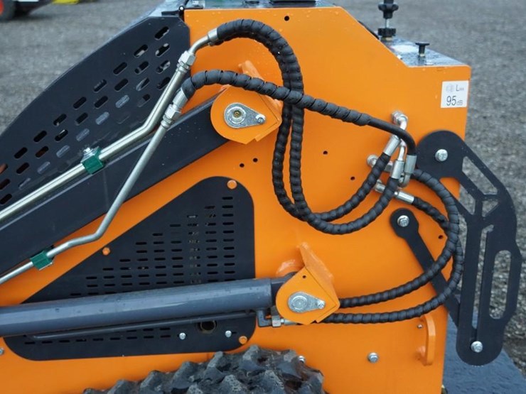 #1004-•-new-land-hero-pld-bc380-mini-track-skid-steer-loader-image-16