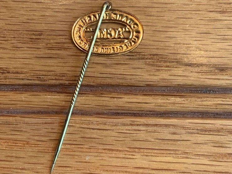 duane-h.-nash-acme-straight-pin-image-2