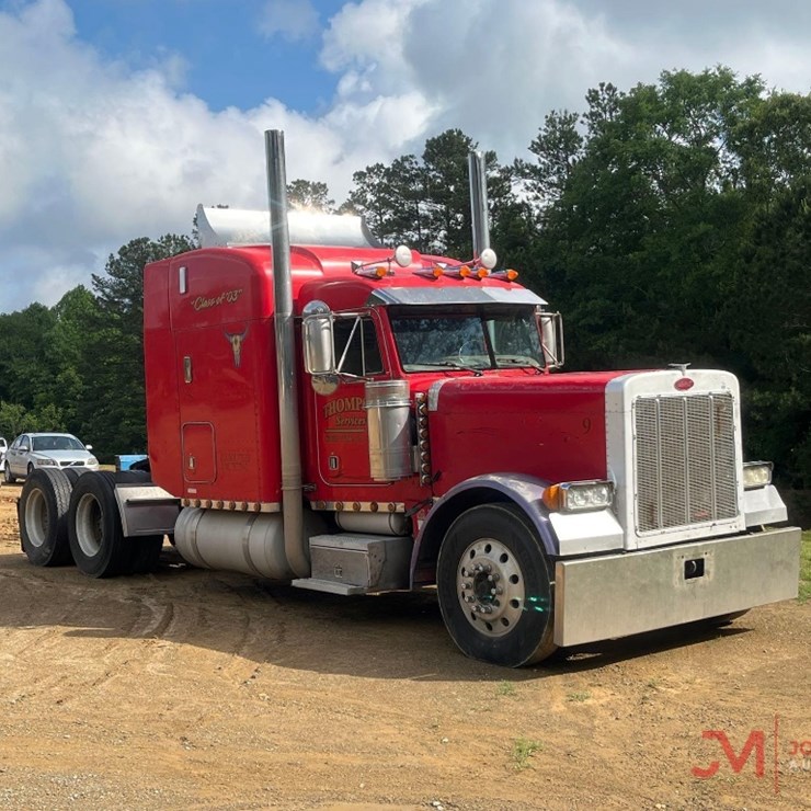 2004 PETERBILT 379