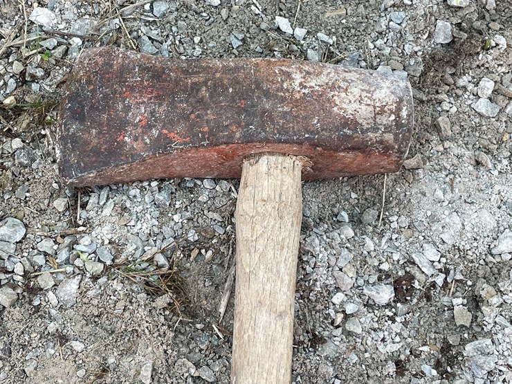 #8588-•-(5)-gardening-tools-image-3