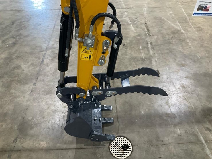 #1155-•-unused-ire20-mini-excavator-image-13
