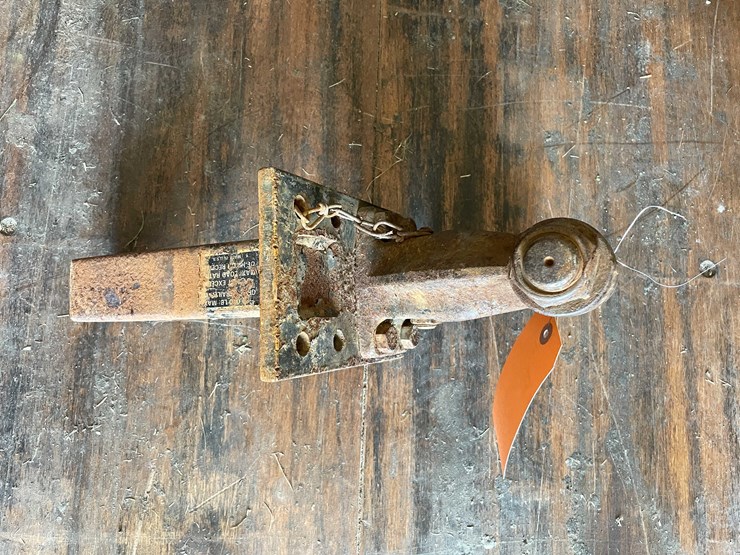 #10791-•-pintle-hitch-image-2