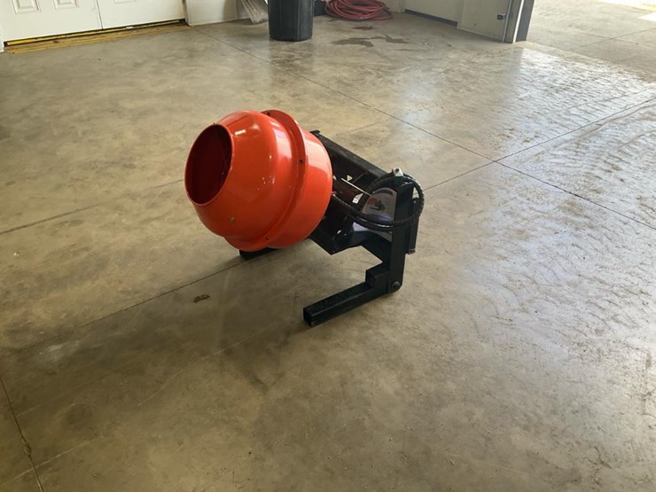 #1359-•-unused-mini-skid-steer-concrete-mixer-image-1