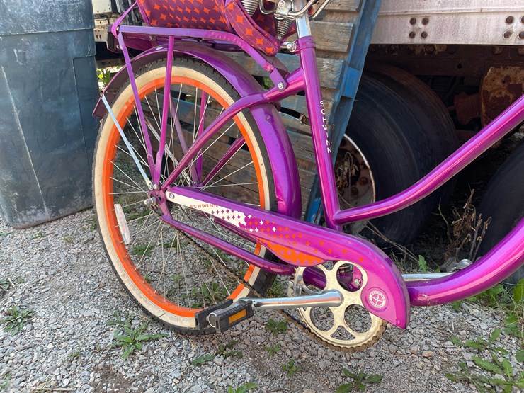 #8595-•-schwinn-bike-image-2