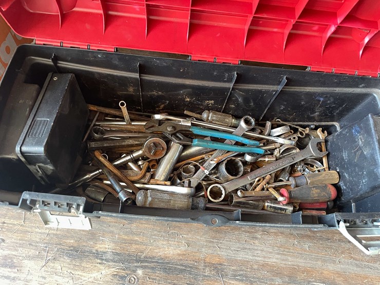 #10795-•-craftsman-toolbox-and-contents-image-5