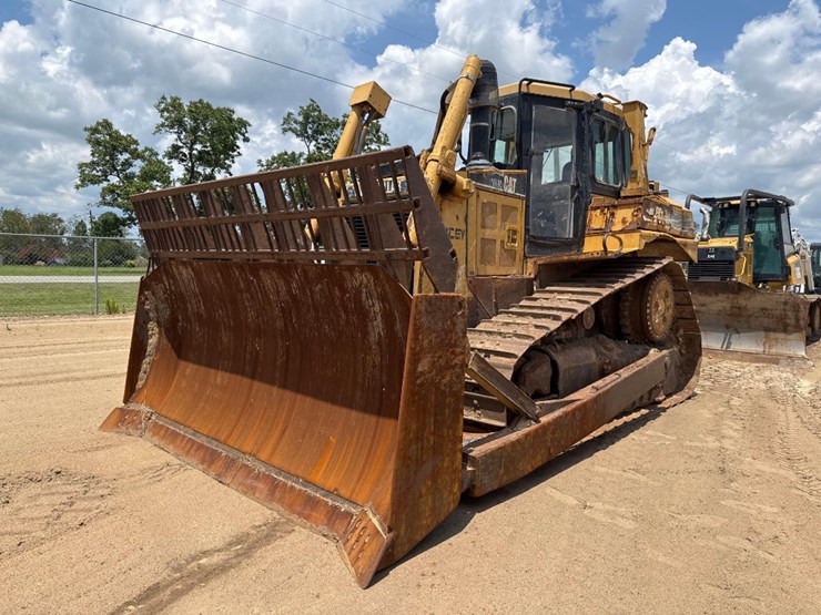 caterpillar-d6r-xl-image-2