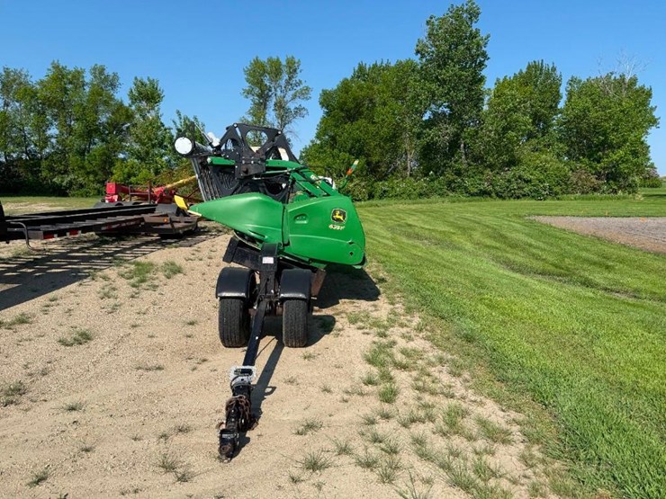 2011-john-deere-635f-image-2