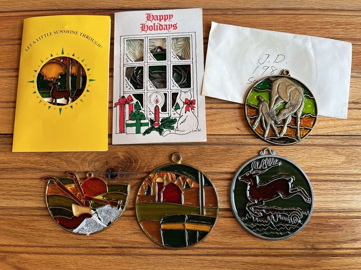 (6)-john-deere-sun-catchers-image-1