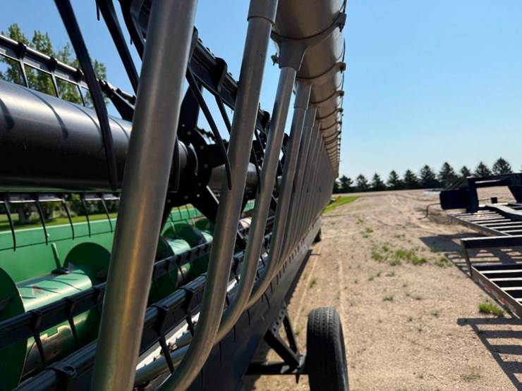 2011-john-deere-635f-image-15