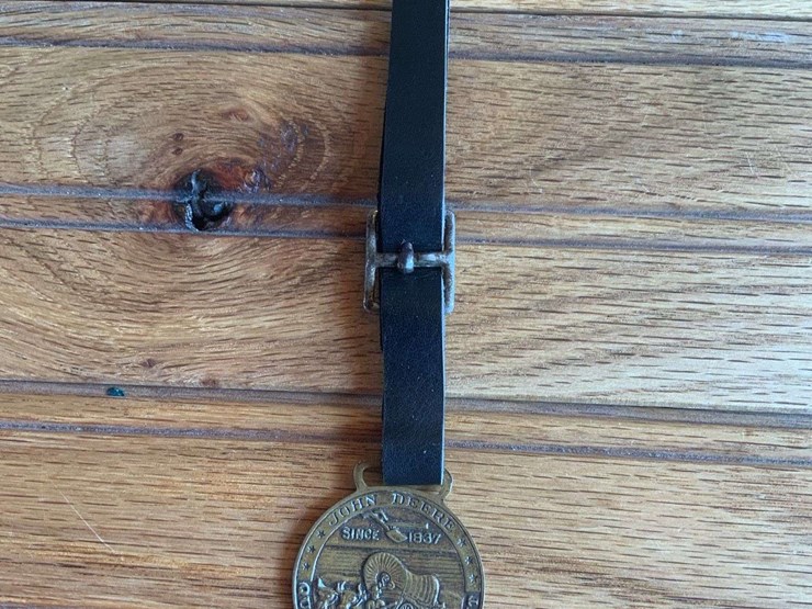 (3)-john-deere-watch-fobs-image-2
