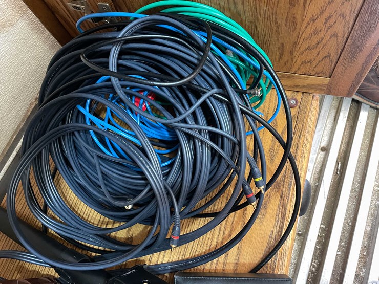 #10807-•-electrical-items-image-5