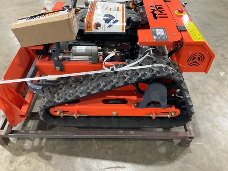 #1250-•-unused-tpm-rc-mower-image-1