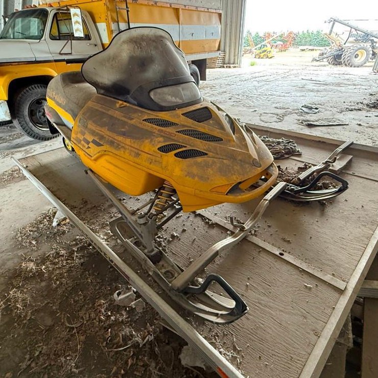 1998 Ski-Do Rotax 600 Snowmobile
