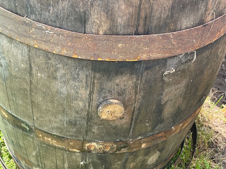 #8597-•-wood-barrel-image-2