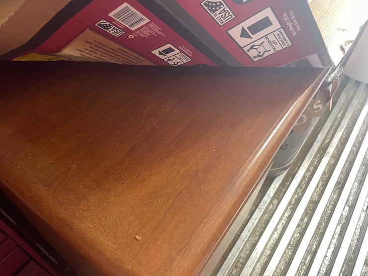 #10810-•-(2)-desks-image-9