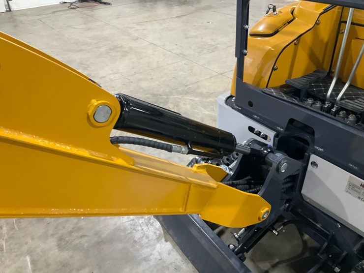 #1155-•-unused-ire20-mini-excavator-image-8