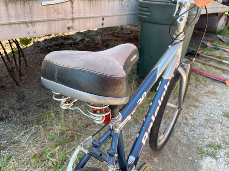 #8594-•-raleigh-bike-image-4