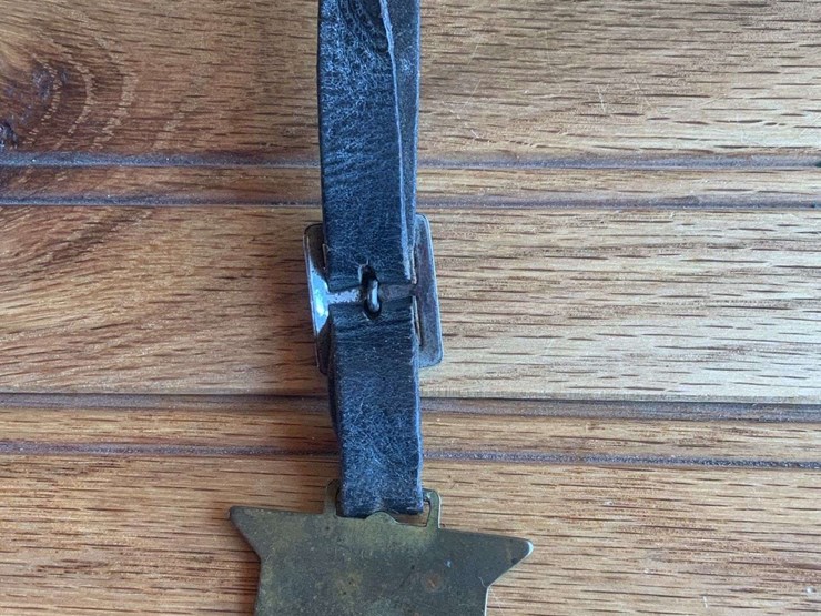 (3)-john-deere-watch-fobs-image-8