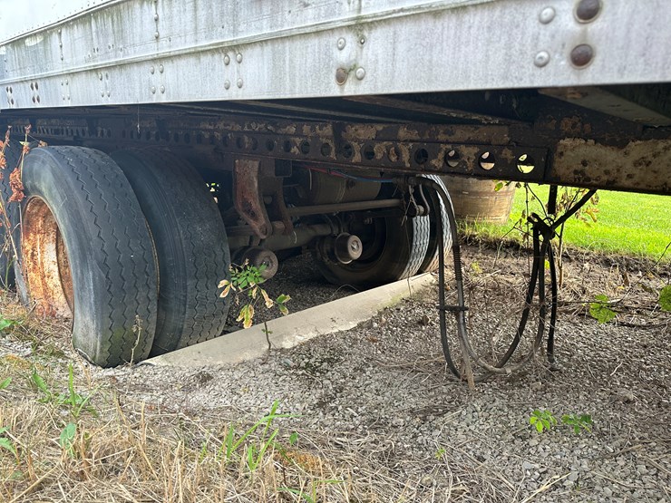 #8575-•-great-dane-trailers-semi-trailer-image-8