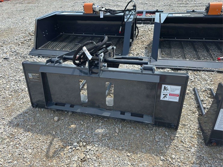 compact-tractor-manure-fork-grapple-image-4