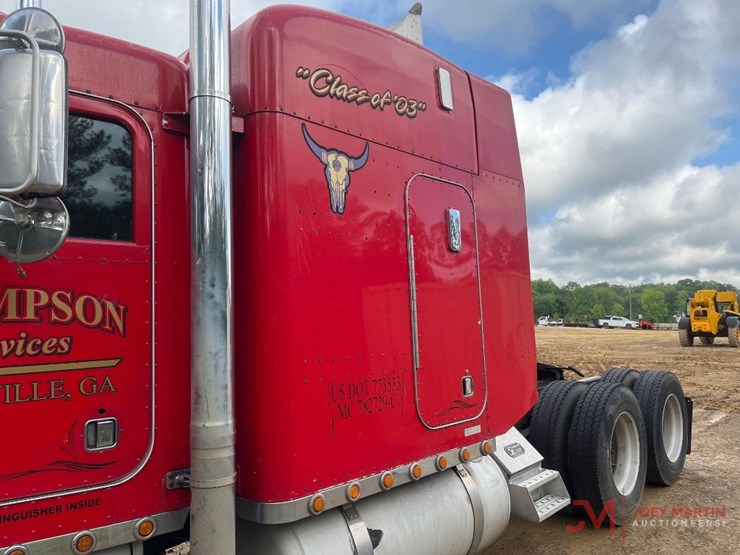 2004-peterbilt-379-image-22