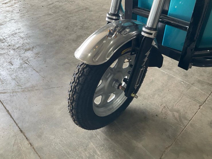 #1306-•-unused-iret15-electric-tricycle-image-4