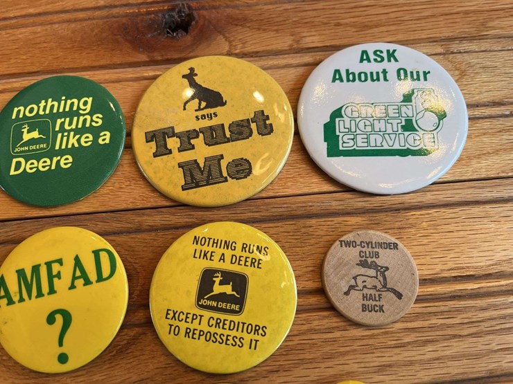 (9)-john-deere-buttons-image-3