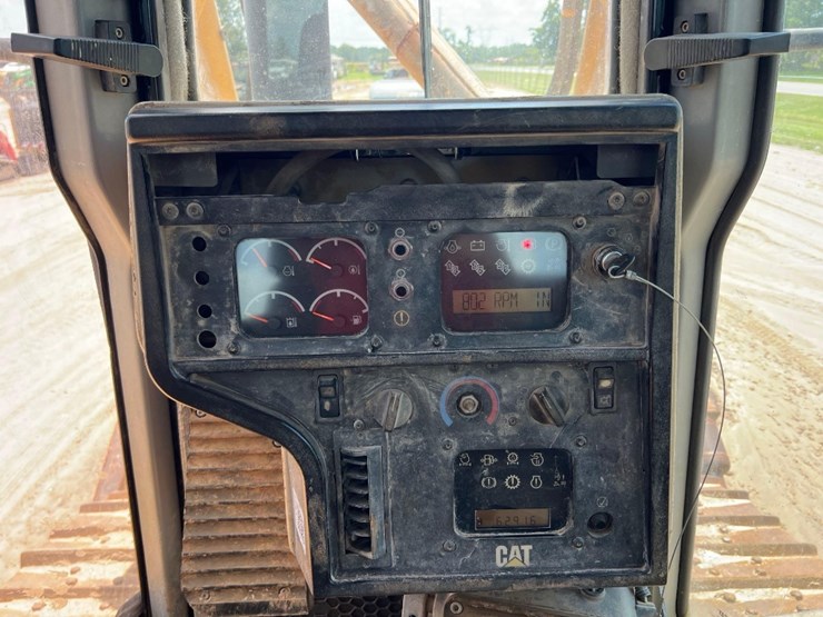 caterpillar-d6r-xl-image-26