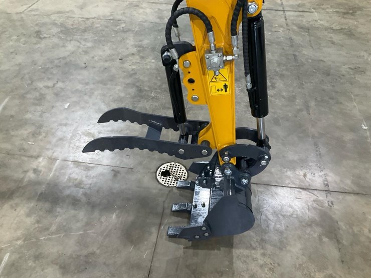 #1155-•-unused-ire20-mini-excavator-image-12