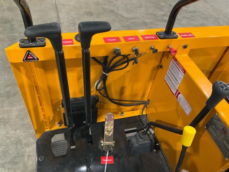 #1254-•-unused-ird25-crawler-dumper-with-seat-image-10