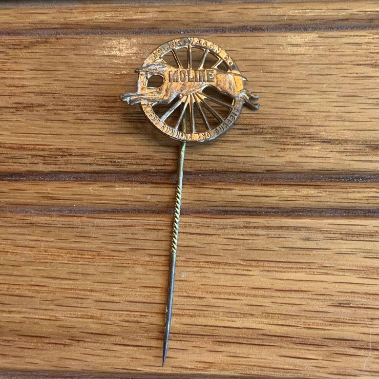 Moline Wagon Co. Straight Pin