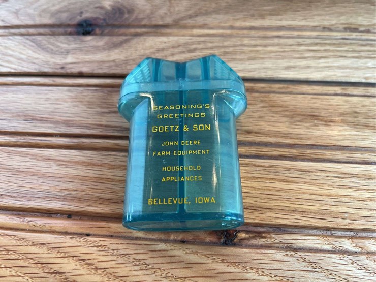 john-deere-s&p-shaker-image-1