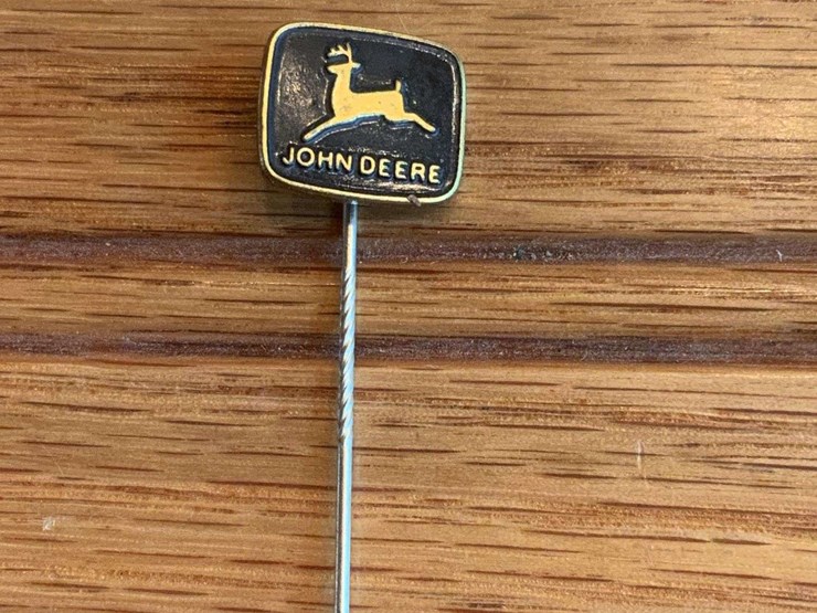 (2)-john-deere-straight-pins-image-4