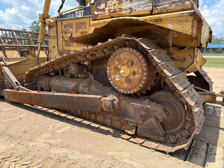 caterpillar-d6r-xl-image-9